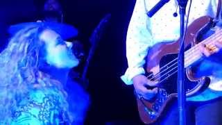 Dana Fuchs - Keep On Walkin' / Another Brick In The Wall, Mühle Hunziken,Rubigen, 02.Okt.2014