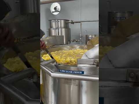 Factory made #banana chips #kelachips factory WhatsApp 9791794170 #bananachips #namkeen  #ipl