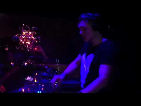 tyDi - Live @ Sound of Cream, Club Prestige, Budapest (29-10-2010)