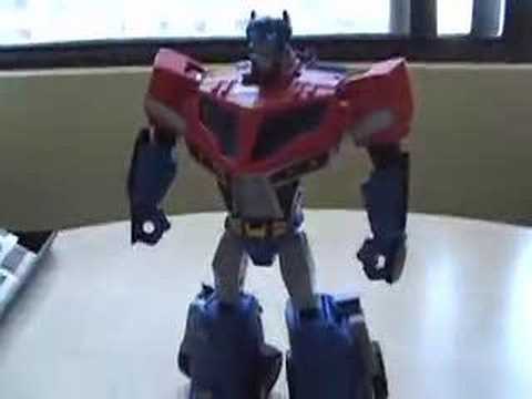 Vangelus Review 07 - TF Animated Voyager Optimus