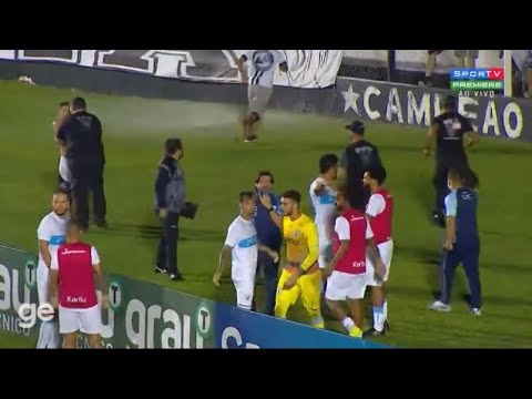 Torcedores do Operário-PR invadem o campo, e jogo contra o Londrina e gera confusão!