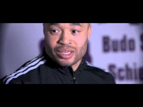 Battle video Max Enforcer vs. Frontliner