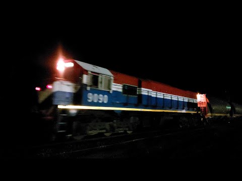 [4K] Tren cargado de NCA con la EMD GT-22CW 9090 pasando por Marcos Juárez!!!!!!