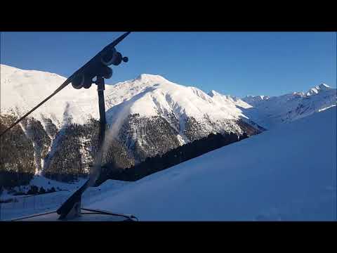 Old historic carosello 3000 gondola @ livigno (Italy)