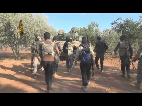 تصدي مقاتلي غرفة عمليات بدر الشام لقوات النظام أثناء محاولتهم التقدم في جبهة قمحانة في ريف حماة