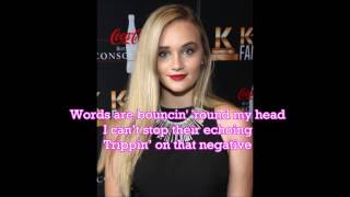 Hollyn - Lovely (Lyrics)