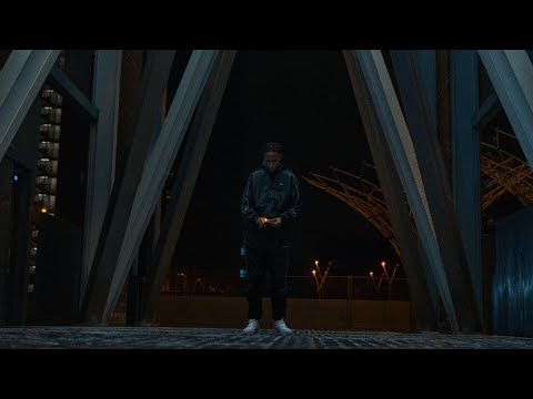 ROSHI & SHAZ - CODE 9 (Clip Officiel)