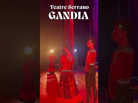 El Lago de los Cisnes - TEATRE SERRANO GANDIA - Ballet de la Ópera Nacional de Kirguistán