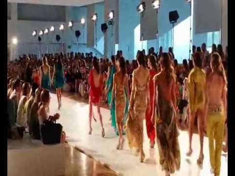 Desfile Celia Vela en 080 Barcelona Fashion