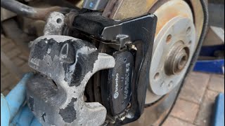 Bentley Brake Calliper & pads change part 1