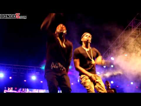 Davido na Diamond Platnumz Show ya Fiesta Dar