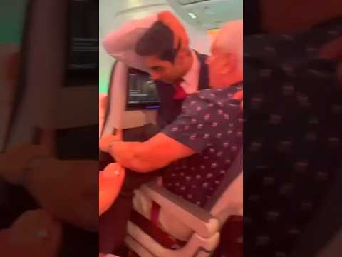 HEAVY TURBULENCE HITS QATAR AIRWAYS DOHA TO DUBLIN FLIGHT #youtubeshorts #shortsfeed #shorts #india