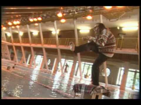 Naftalin Ernő ötlettára - Tanácsok fázós úszóversenyzőknek