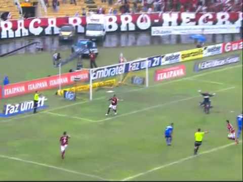 Gol do Ronaldinho Flamengo 3 x 2 Olaria - Campeonato Carioca 2011 05/03/2011