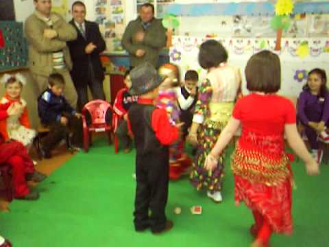 dans tiganesc totoesti