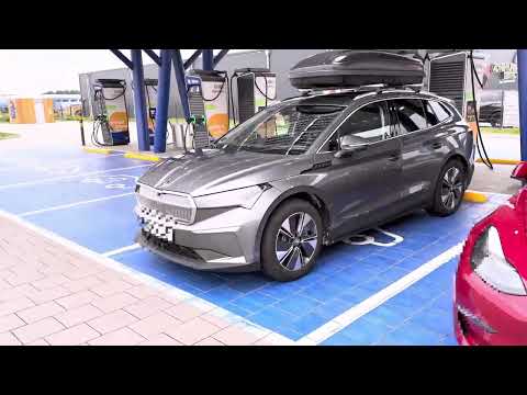 Teil 2: Endlich 130 km/h mit Dachbox – so viel verbraucht der Enyaq wirklich!