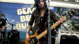 Never Have I Ever - Hot Chelle Rae LIVE!