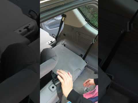 ML320 How to fold third row seats