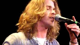 bucky covington Mexicoma and hold a woman kix97.9 st jude guitar pull