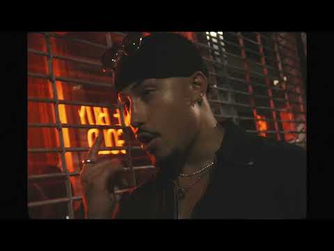 Johnny Sky - 30 Minutos (Official Video)