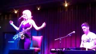 Mindi Abair performs I Can't Lose live at Humphreys