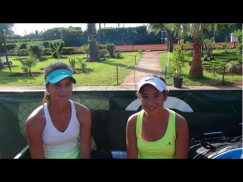 Oumaima Aziz etTOPALOVA, Gerganana vainqueur des doubles de la raquette d'or 2015