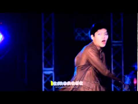 111008 [FANCAM] MyungSoo - Paradise © GTB Big Concert 10th Anniversary of Changsha
