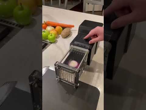 ¿Te gusta? Disponible envíos a todo el 🌎Cortador eléctrico de vegetales y frutas #potato #cooking