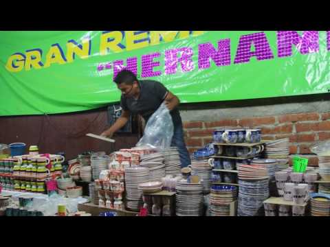 Este merolico sí es bueno pa' vender platos y tazas @cotidiano399