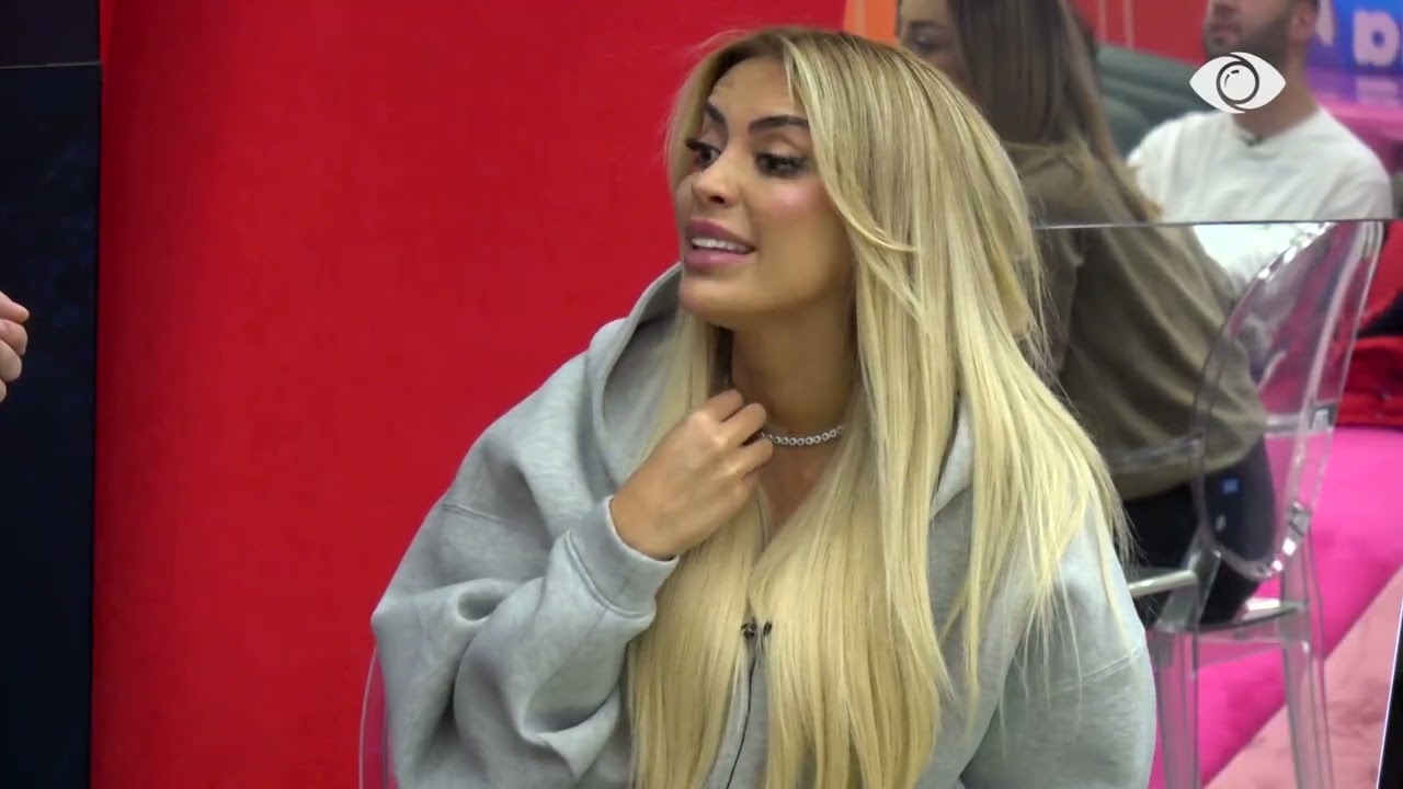 “Për hatër të fëmijës tim…”/ Brikena vijon diskutimin me banorët