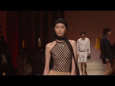Fashion Show 2022 Salvatore Ferragamo 👗