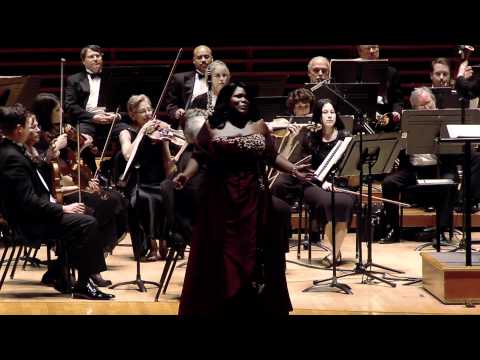 AVA 75th Latonia Moore - La mamma morta