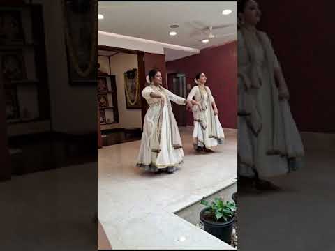 Fabulous Kathak / Guru Jigyasa Giri’s Students at My Home #divine #godliness #amazing #mesmerising