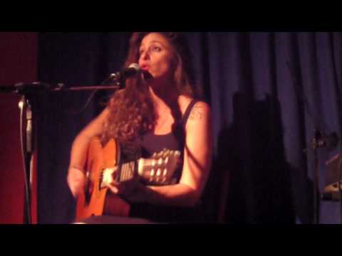 Si se achucha, entra - María Pelae & Nico Almagro (Fulanita de tal, 20/07/17)