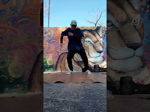 un poco de popping/animation desde nuevo París Montevideo!!