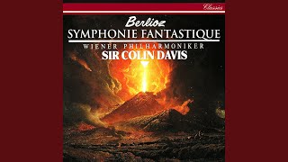 Hector Berlioz - Symphonie Fantastique: Un Bal (Valse: Allegro non troppo) video