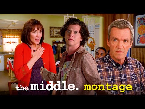 Thanksgiving with the Hecks | The Middle