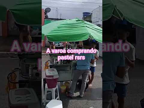 a varoa foi comprar pastel na feira de colônia Leopoldina Al