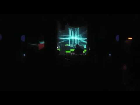 Fernando Ferreyra Playing Welcome To The Machine (Joe Fisher & Leandro Dutra Bootleg)