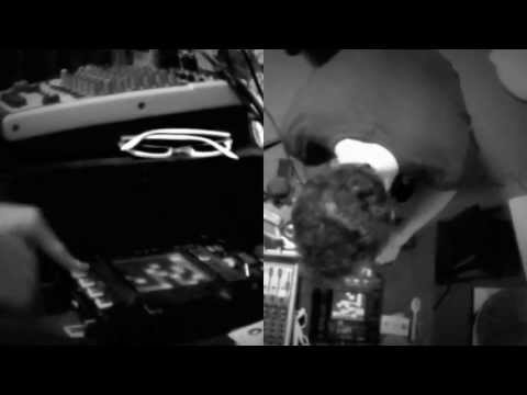 Wind It Up - The Prodigy (Lision Looping Cover) video thumbnail