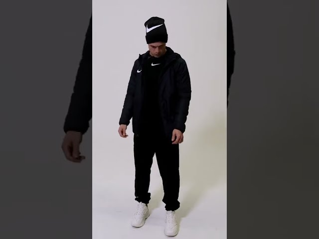 Vídeo relacionado con Nike CW6157-010 M NK THRM RPL PARK20 Fall JKT Jacket Hombre Black/(White) Tamaño S