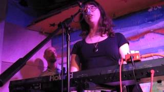 Tigercats - Laura And Cesar (Live @ The Shacklewell Arms, London, 01/08/15)