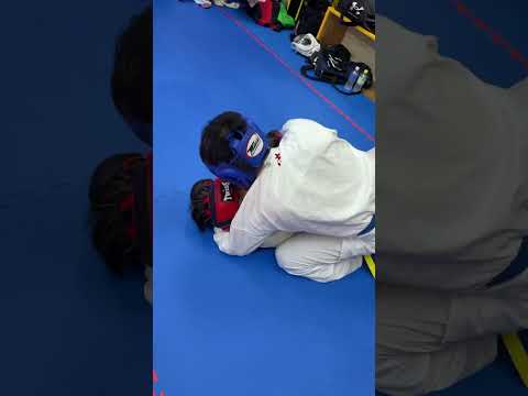 楽しいビジネスマンクラススパーリングが大好き #武道塾 #空手 #柔術  #総合格闘技