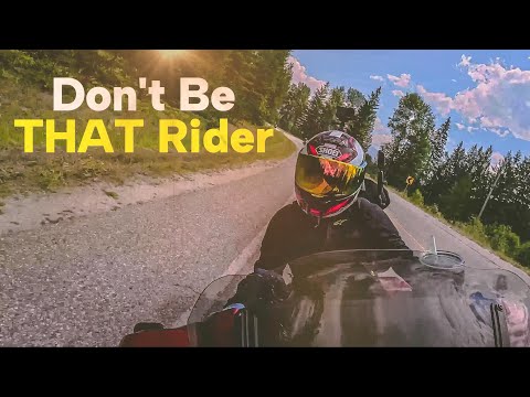 Don’t Be THAT Rider: T-Shirts vs. Hot Weather Riding Jackets! The TRUTH!