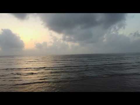 weekend On bordi Beach In Maharashtra