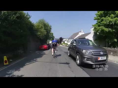 Cyclist trying to own the road during the Isle of Man TT