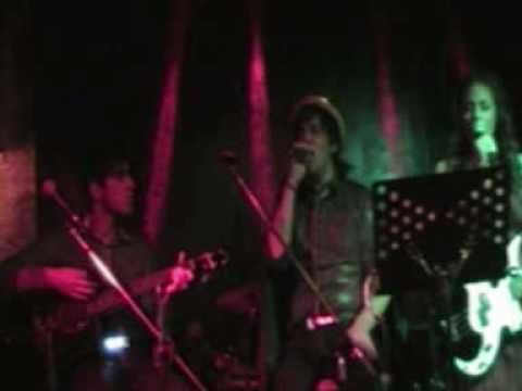 Chalkines Pnoes - Den mporw (cover)