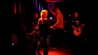 Tanya Donelly with Benny Sizzler - Tu y Yo (Live 2015)