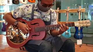 Video thumbnail for Gretsch G9200 BOXCAR Test by Strings Shop
