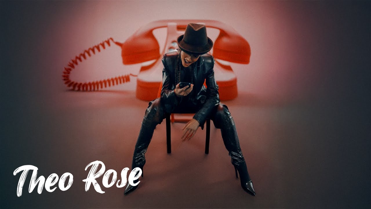 Theo Rose - Theo Rose - Dragoste nouă | Video